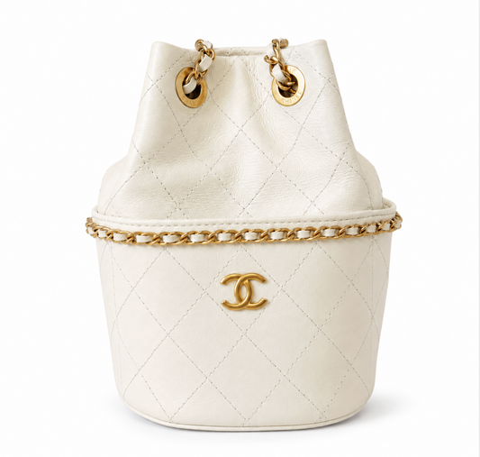 CHANEL 2025 Cruise Bucket Bag in Leather Chain Shoulder Bag white