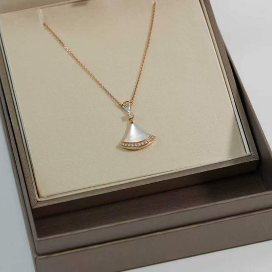 Bvlgari Divas' Dream Necklace 18k Rose Gold