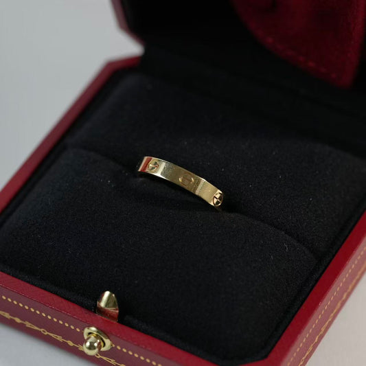 Cartier Love Ring Yellow Gold size:56 2025