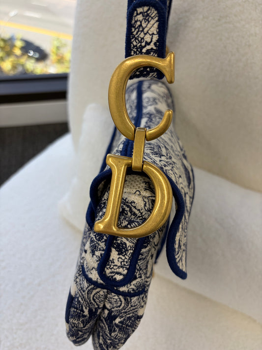 CHRISTIAN DIOR Oblique Embroidered Saddle Bag Blue